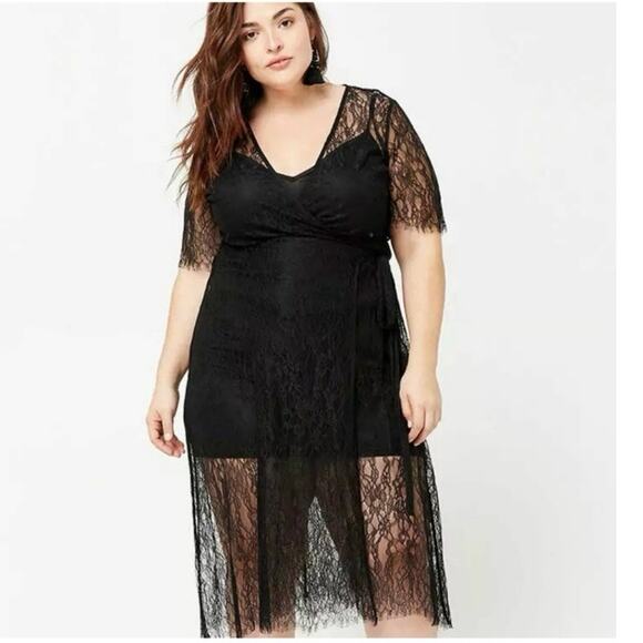 FOREVER 21 Dresses & Skirts - NWT Forever 21 black lace wrap dress size M